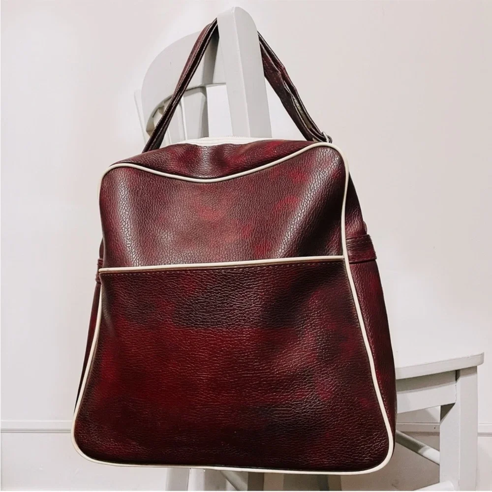 VINTAGE | Burgundy Duffel Faux Leather Travel Bowling Bag - Picture 6 of 9